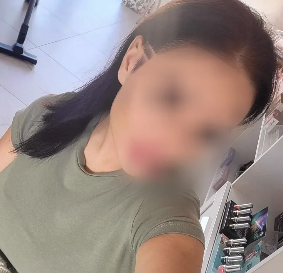 Fabienne, 29