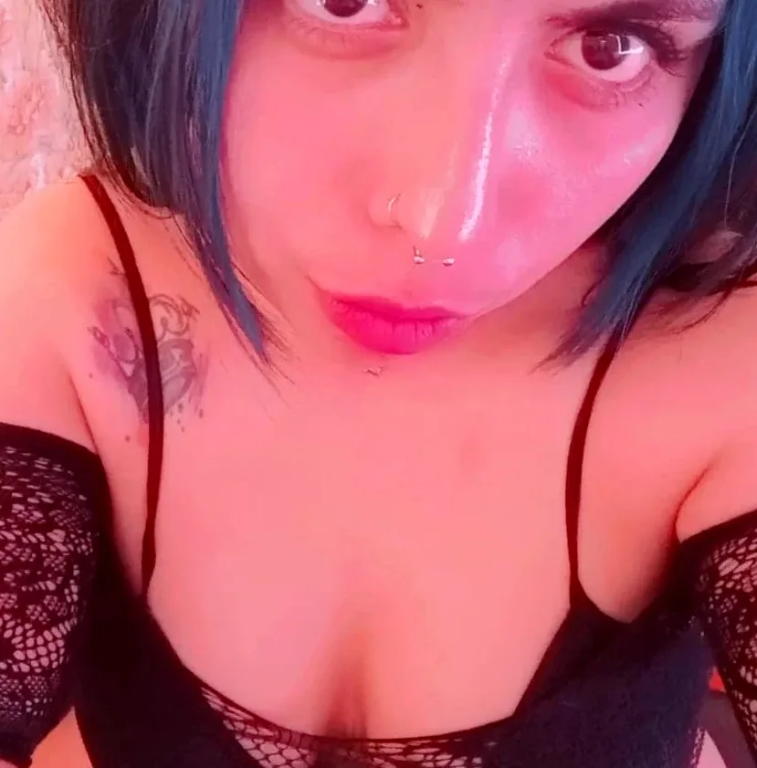 Josephine, 30